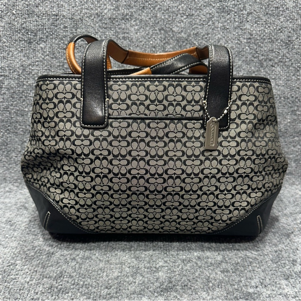 Coach Signature Canvas Tote with Matching Wallet & checkbook holder GB0117